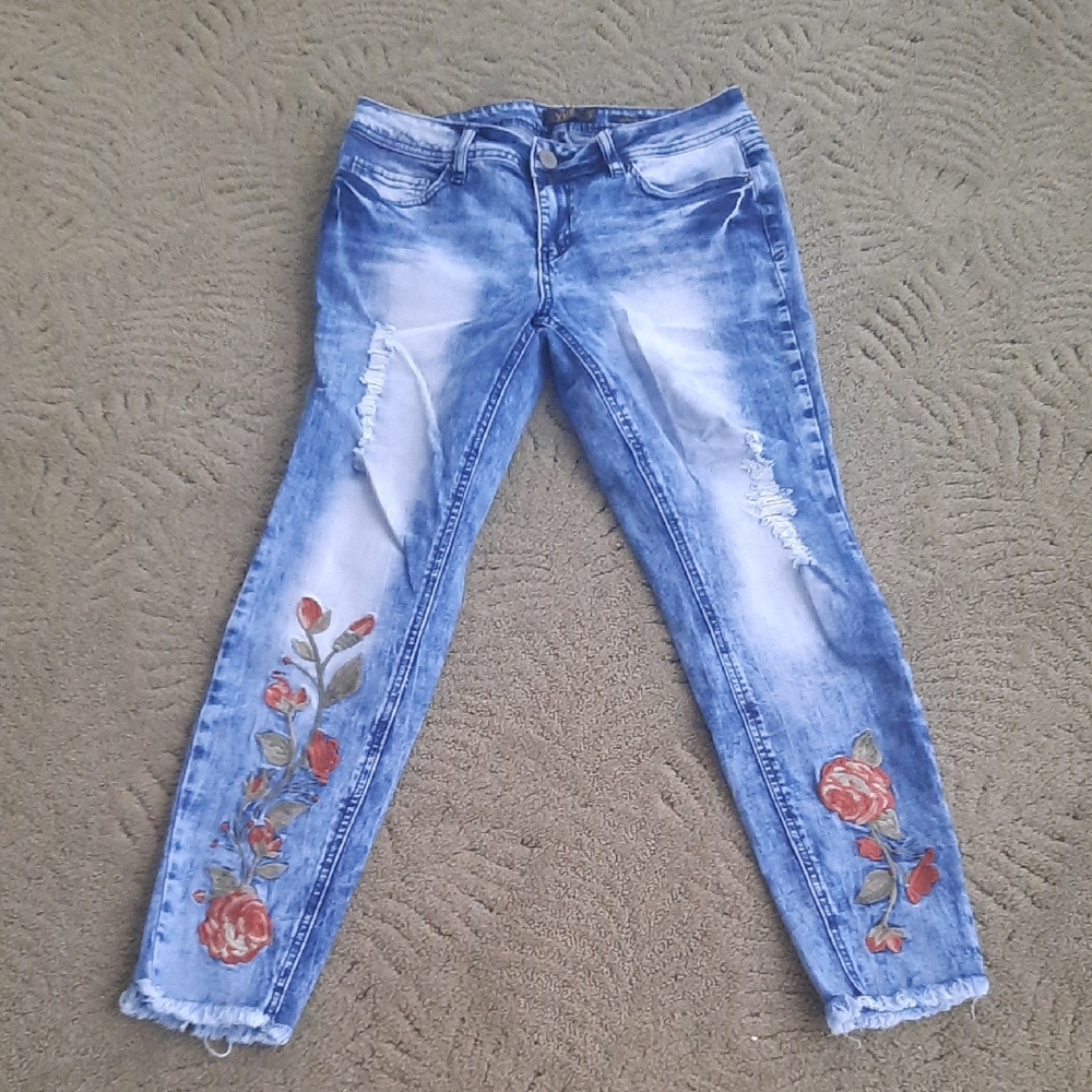 YMI Blue Skinny Jeans with Floral Embroidery